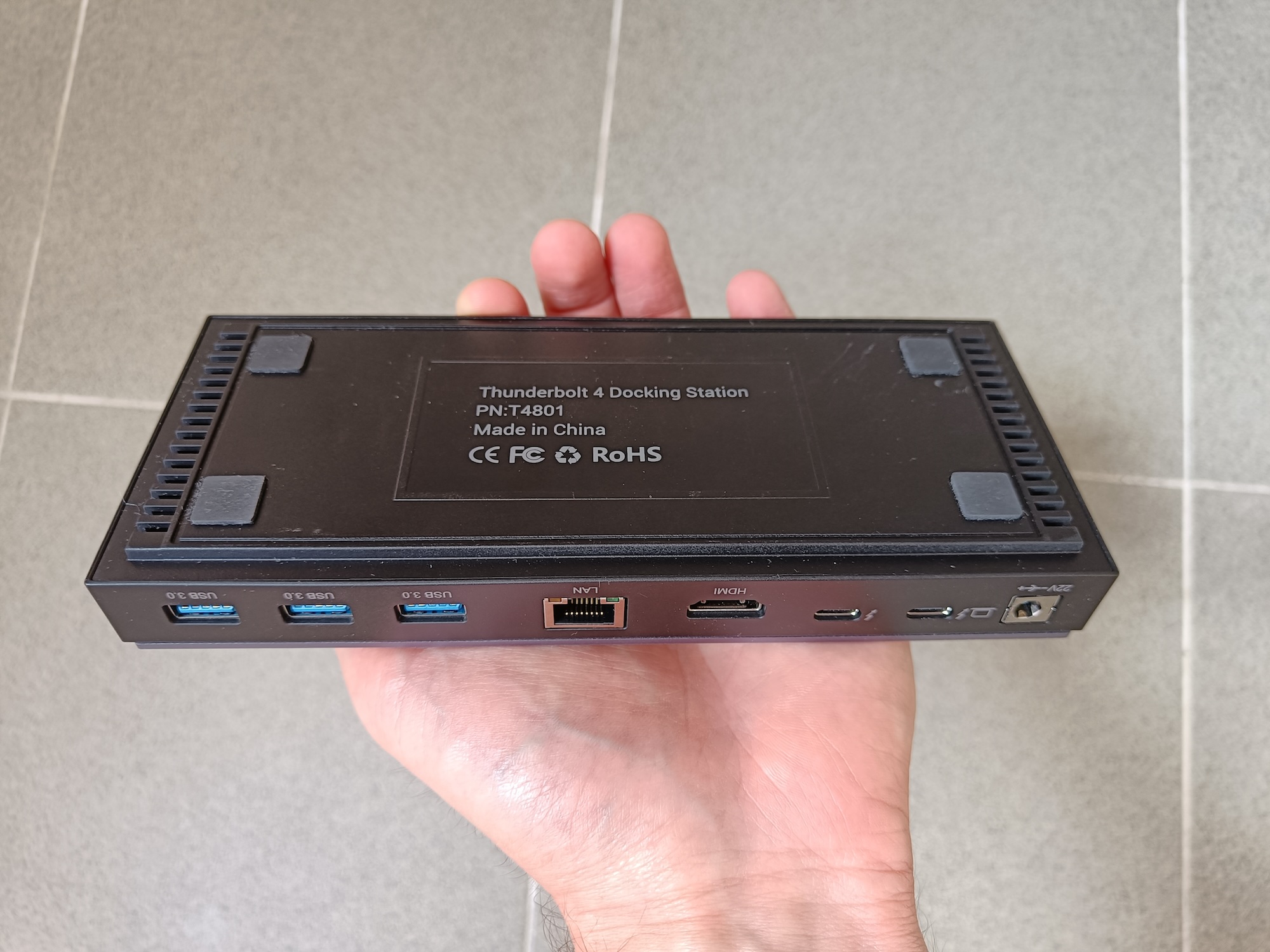 Thunderbolt 4 Docks und Hubs