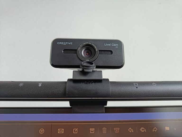 Monitor-Lampe mit Webcam
